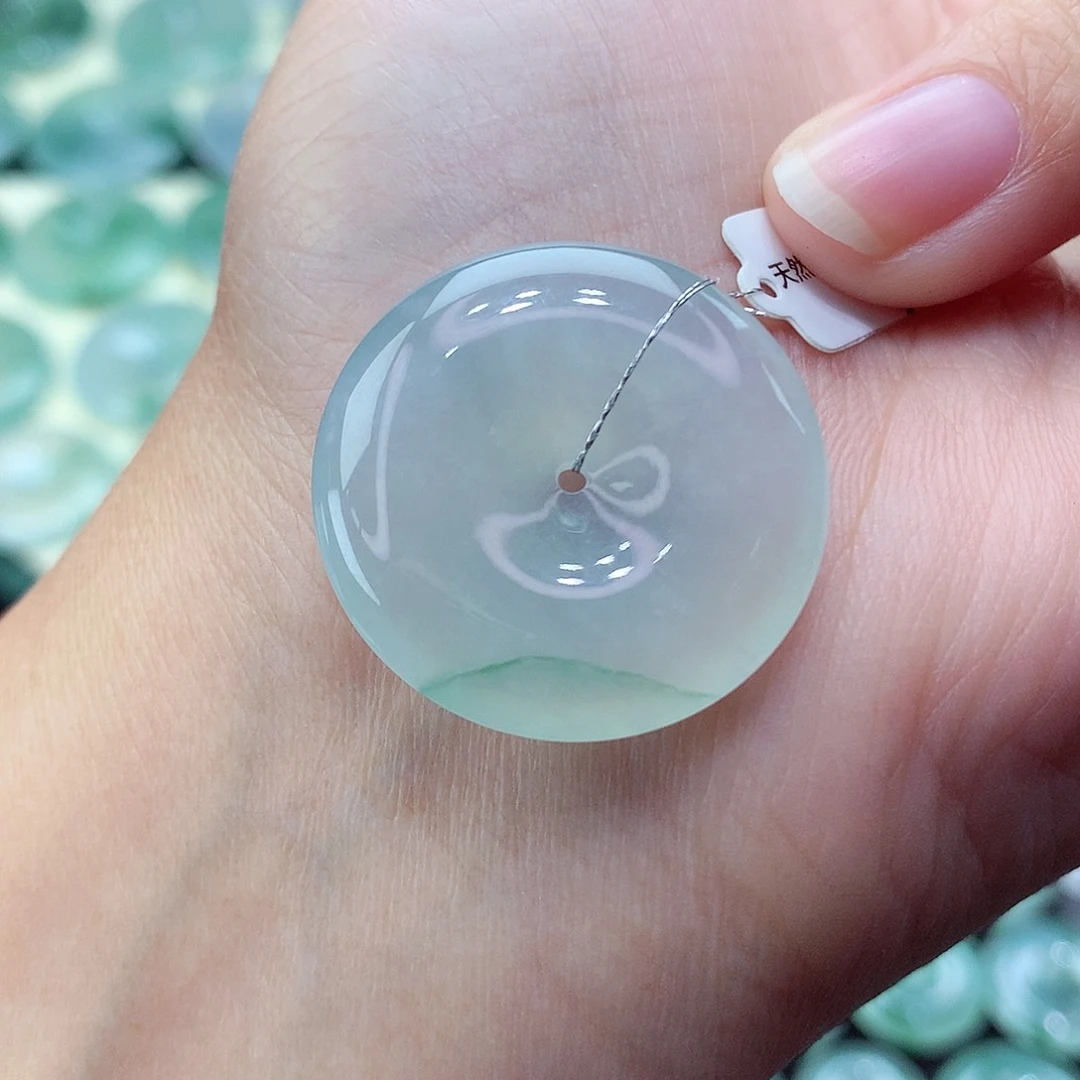 翡翠颈饰未镶嵌46尺寸27.2-5.6