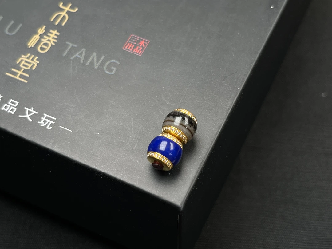 青金多宝汉堡珠一对➕18k 单珠 直径7.3 高6.8  全品无暇