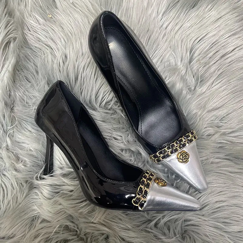 新款小香风黑银拼接金属链条山茶花高跟鞋细跟小方头御姐气质单鞋