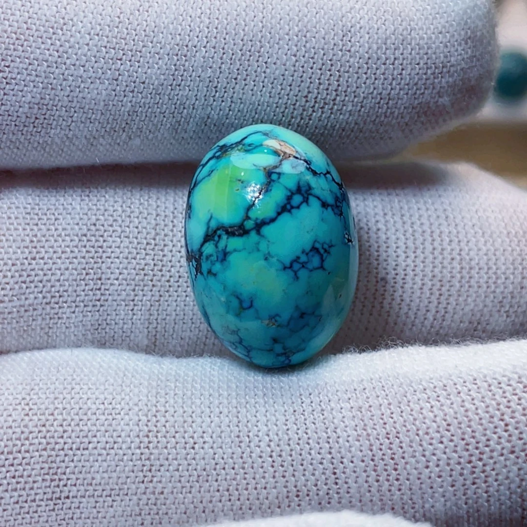 绿松石未镶嵌饰品