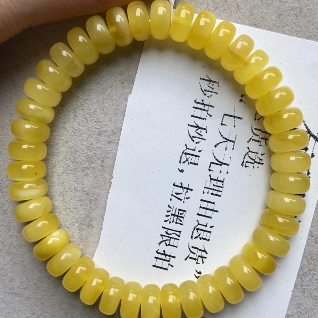 蜜蜡未镶嵌珠宝奇石39