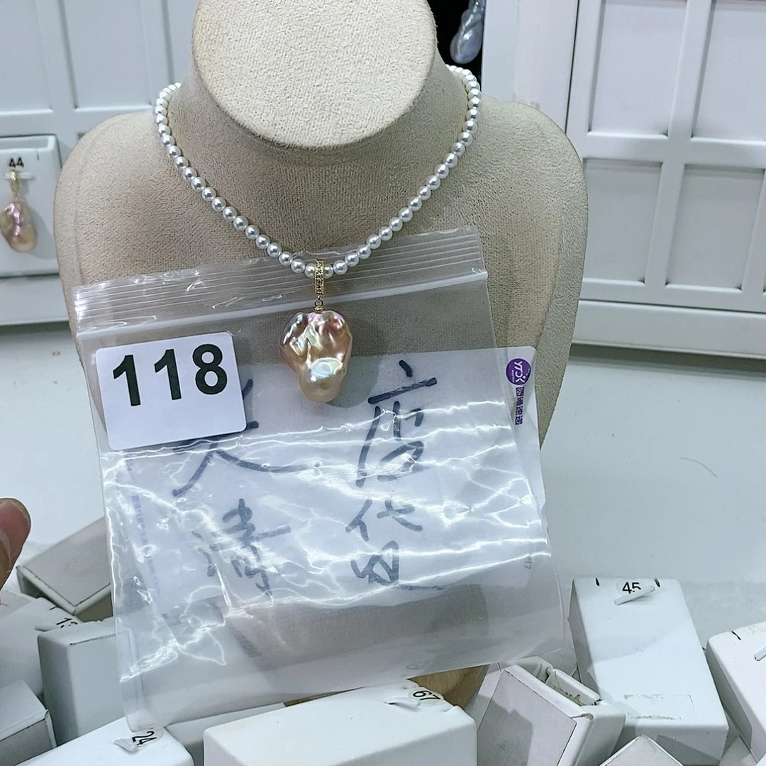 淡水珍珠颈饰合金