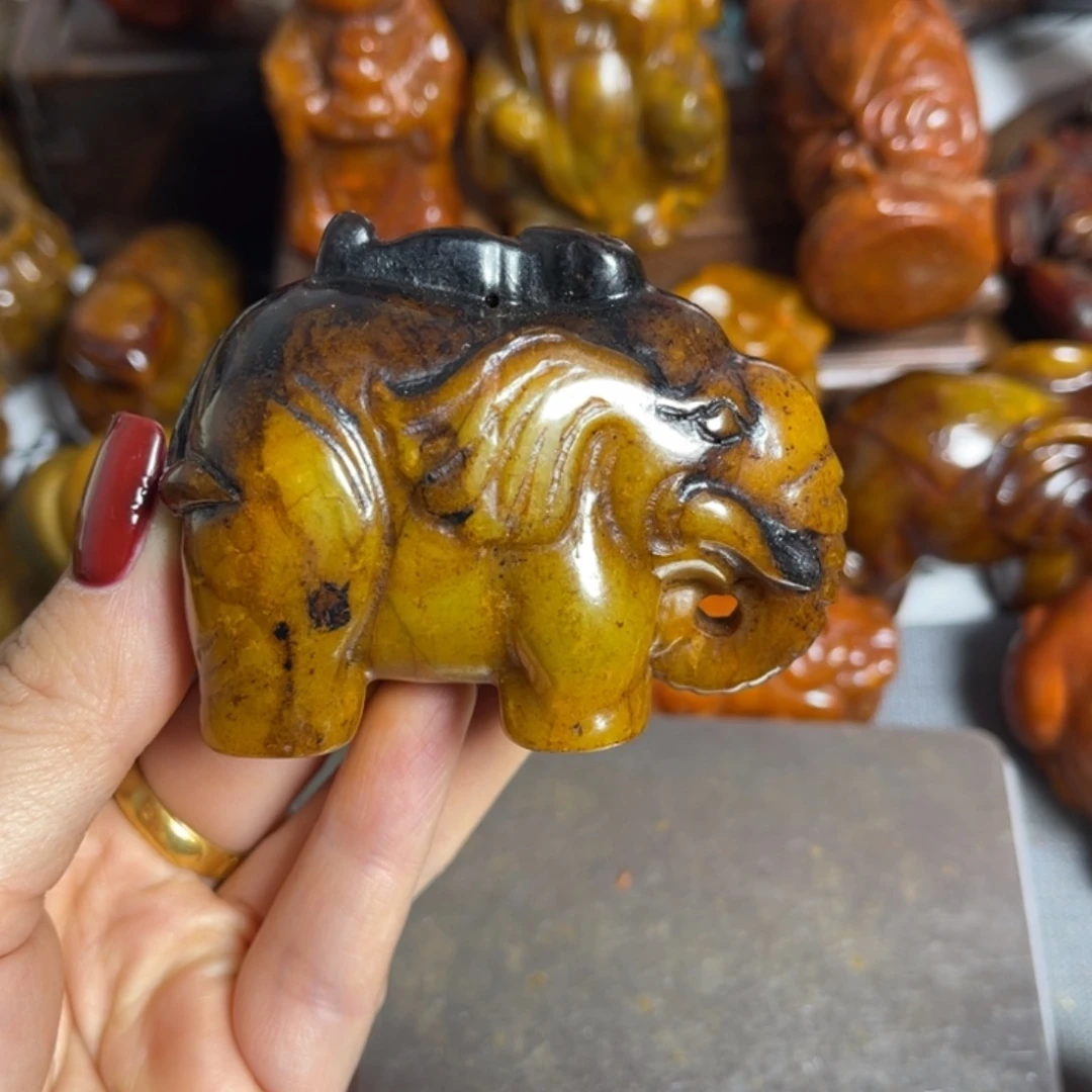 蛇纹石玉合金颈饰