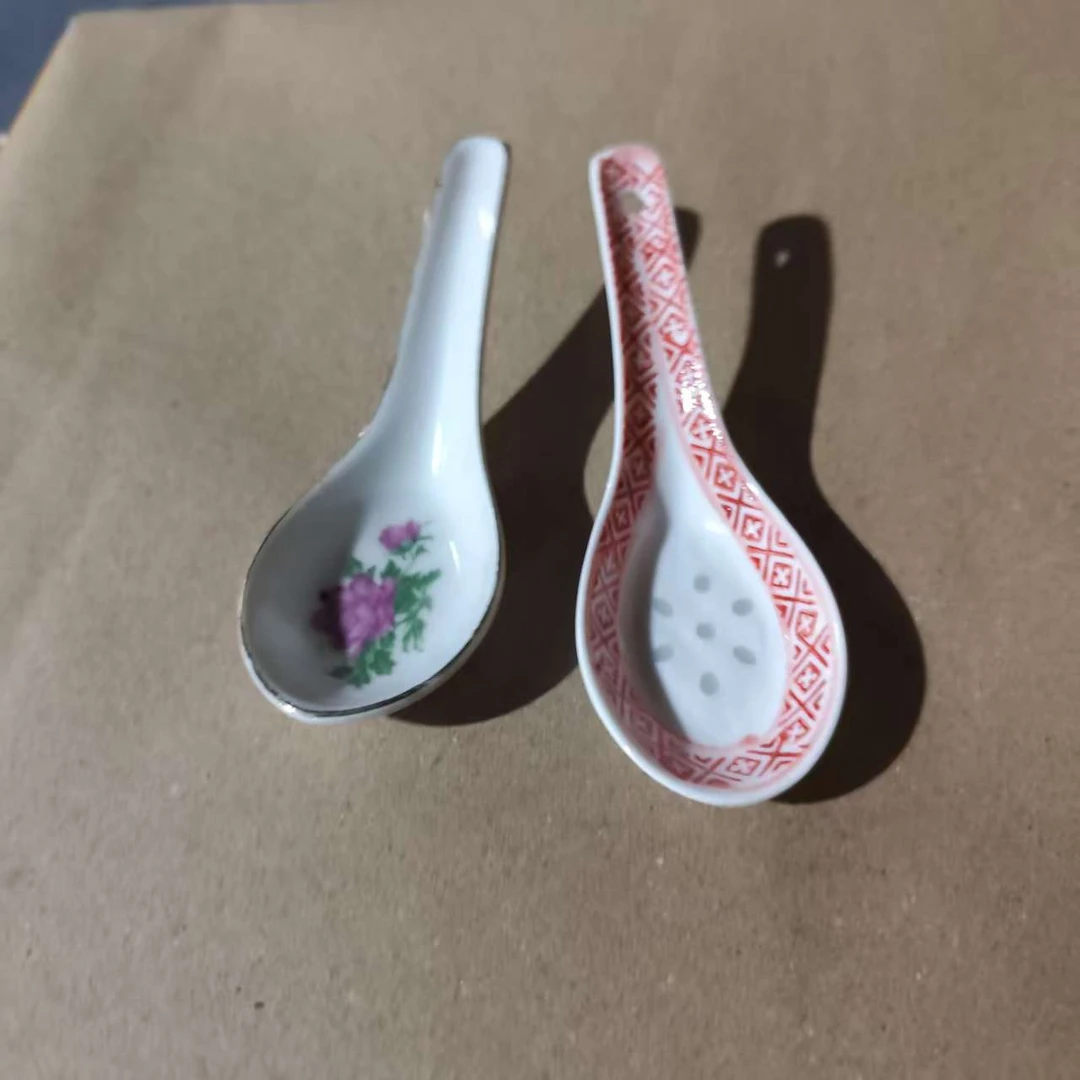 景德镇陶瓷粉彩小勺随机发一个