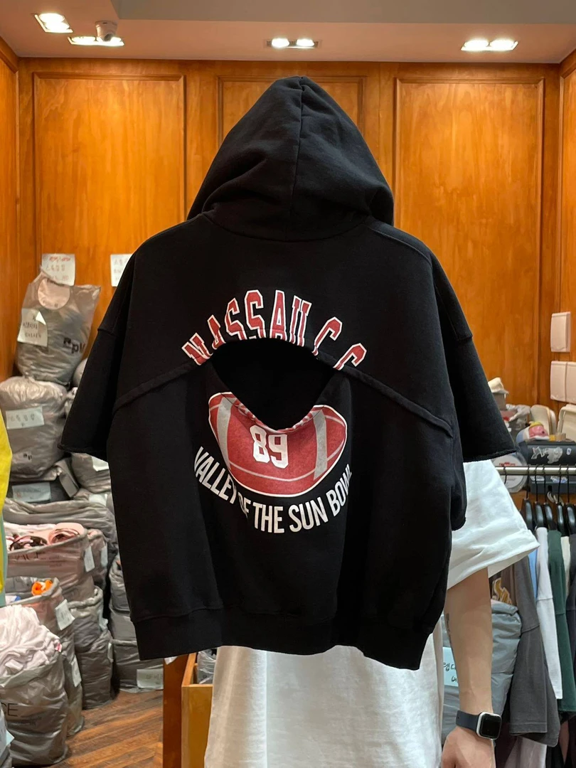 【韩国东大门代购】公鸡露背连帽外套