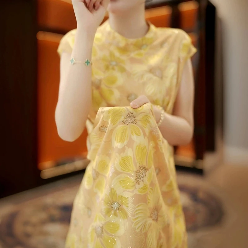 夏季新款送腰带高奢气质显瘦清凉透气遮肉连衣裙（送腰带）