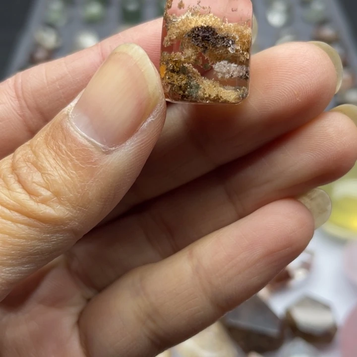 纯天然幽灵碧玺（处理）