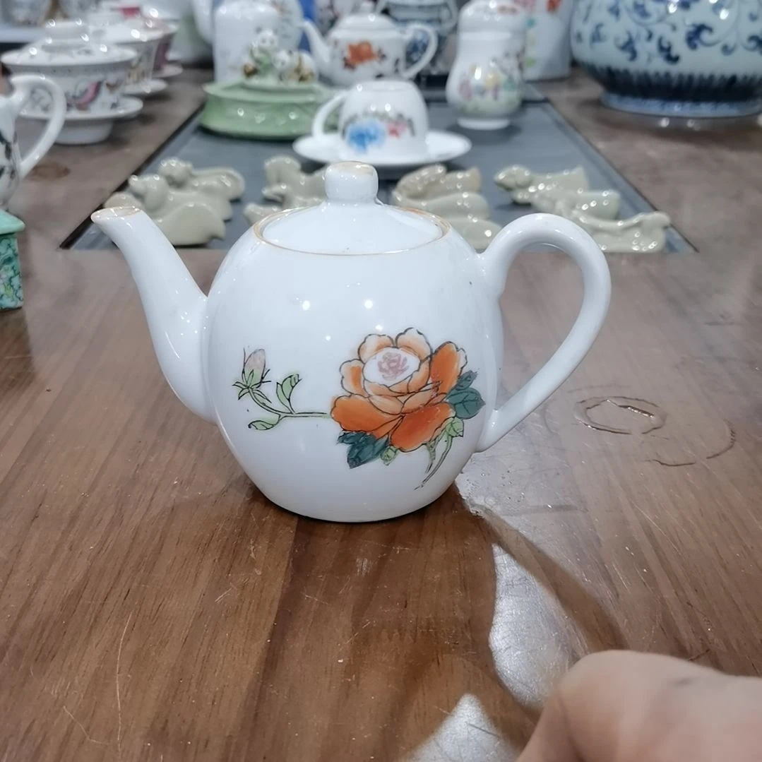 景德镇陶瓷工艺品爱*影