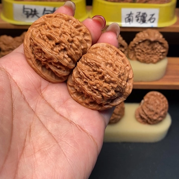 吊坠文玩核桃41白狮子