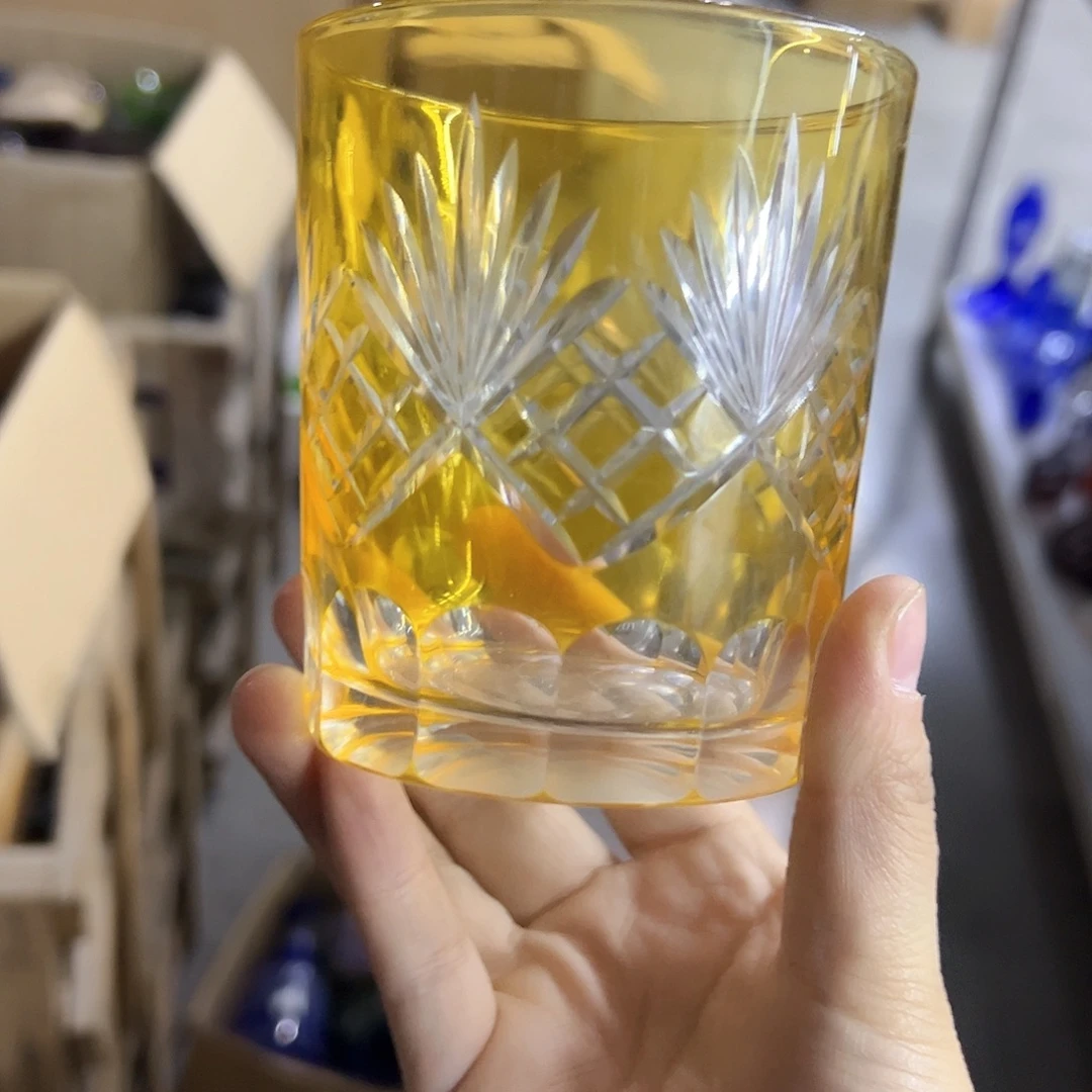 平底款水晶玻璃微瑕一个