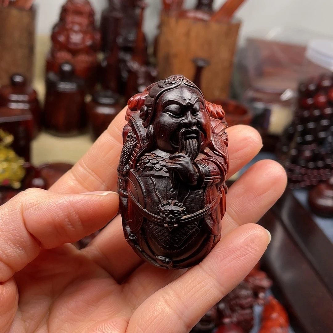 檀香紫檀（小叶紫檀）关羽