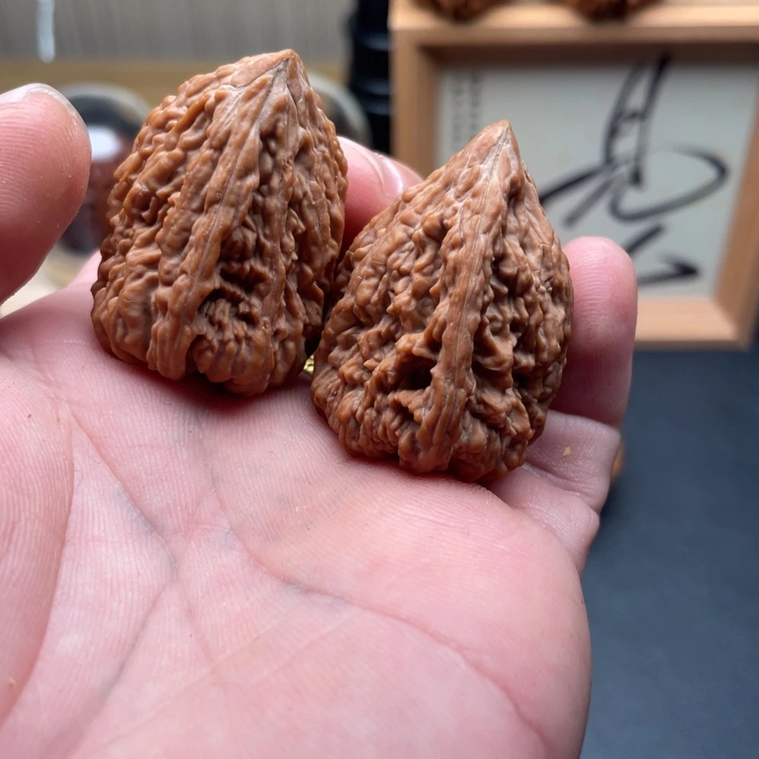 吊坠文玩核桃塔尖尺寸高38