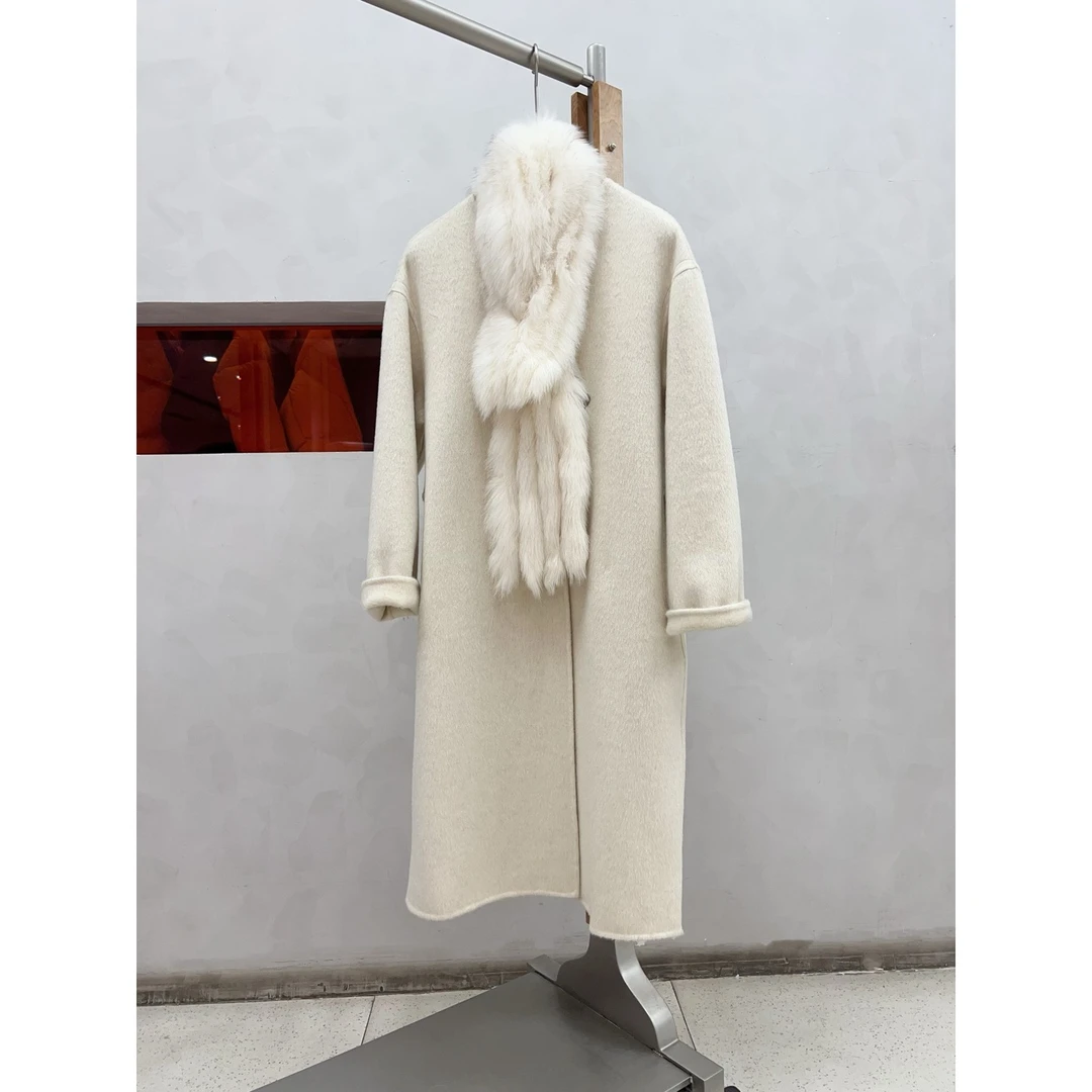 【可可专属】时尚气质通勤简约外套大风新款羊大衣580491围巾