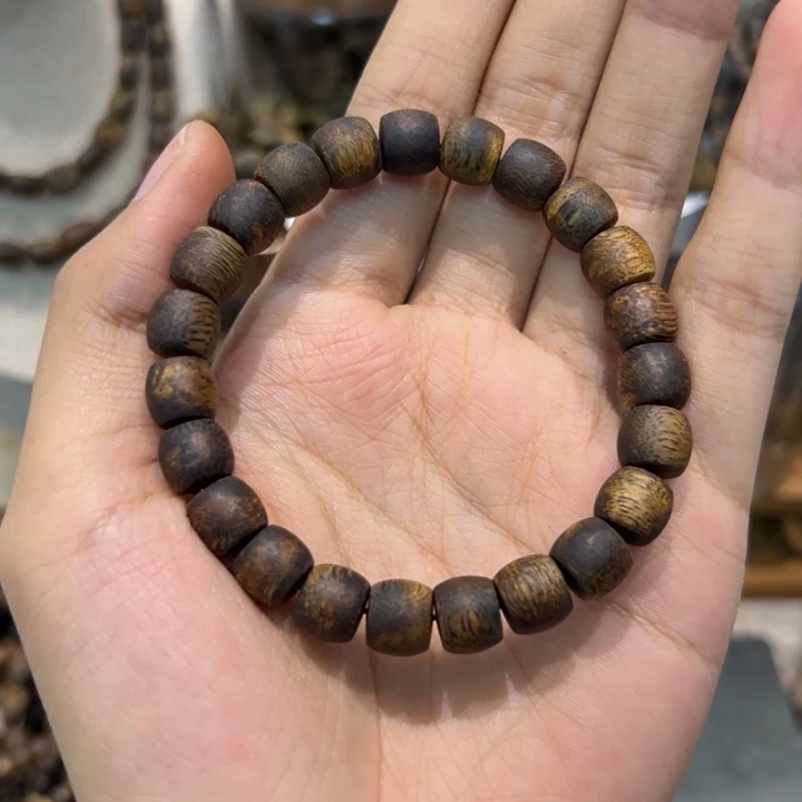 我***片沉香沉香碎屑0.9鼓珠