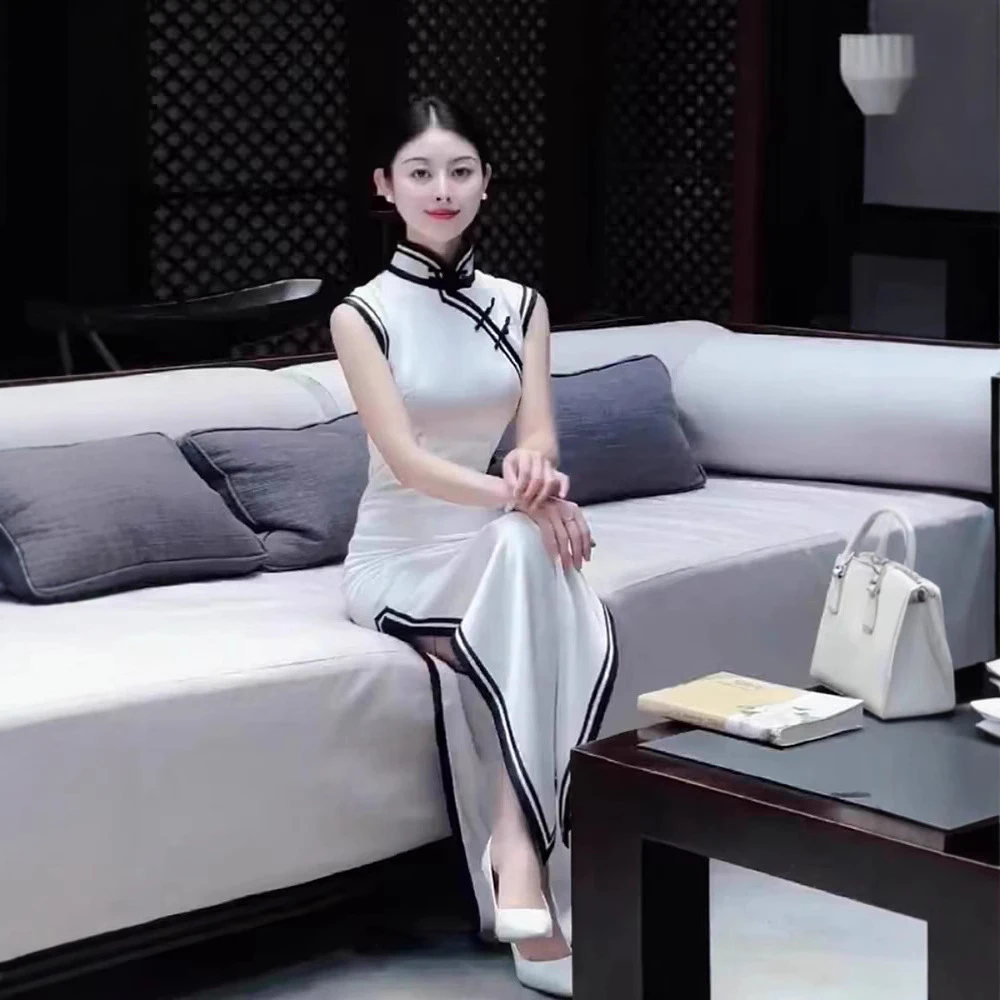 新中式白色无袖连衣裙复古民国端庄大气小众盘扣浪漫高级改良旗袍