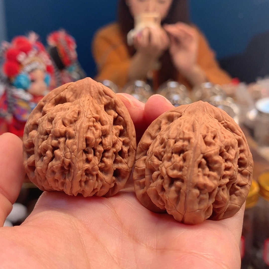 文玩核桃吊坠望月38