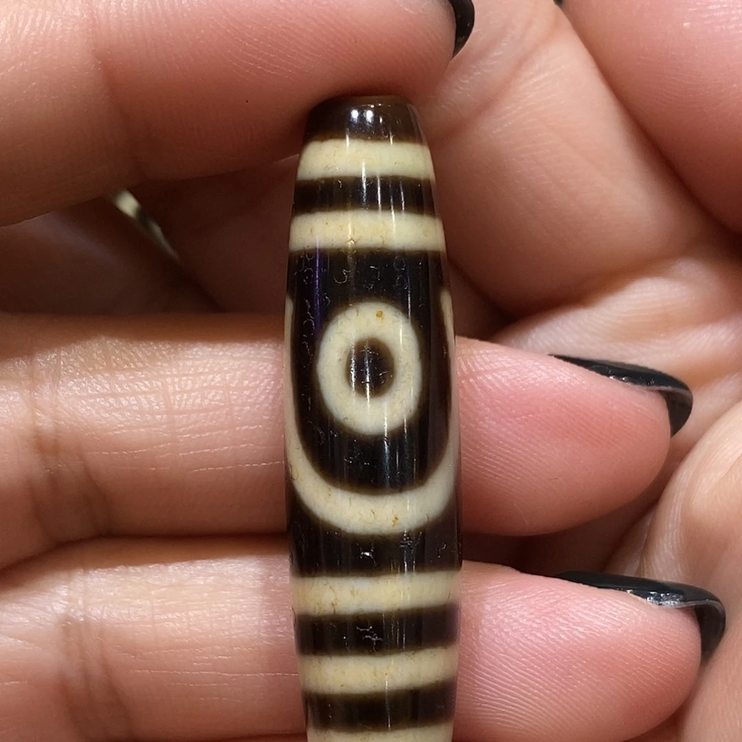 用***7玛瑙/玉髓未镶嵌珠宝半成品