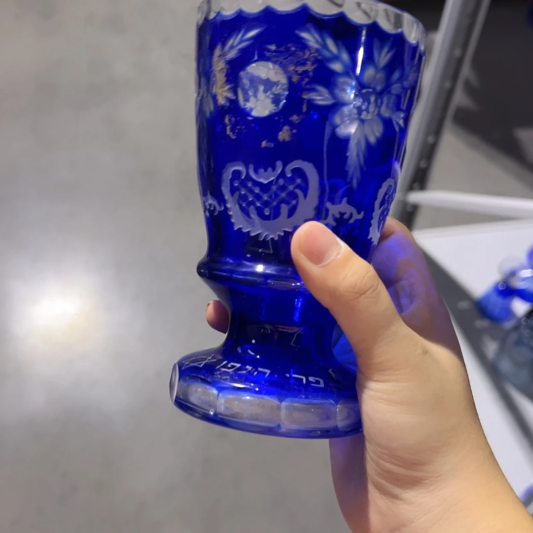 水晶玻璃高脚款微瑕一个