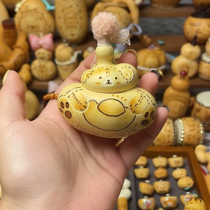 颈饰玻璃哈哈哈哈哈哈哈哈