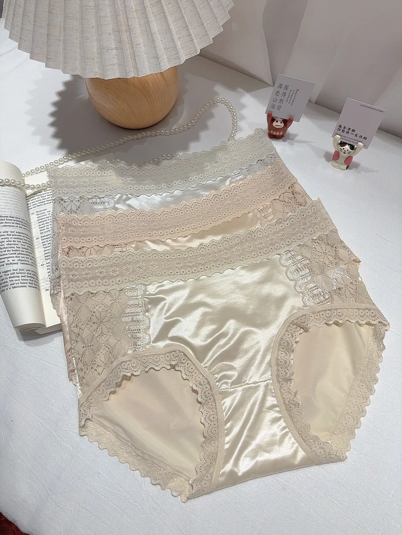 女士中腰缎面拼接蕾丝纯欲风内裤花火流年（80-130斤）