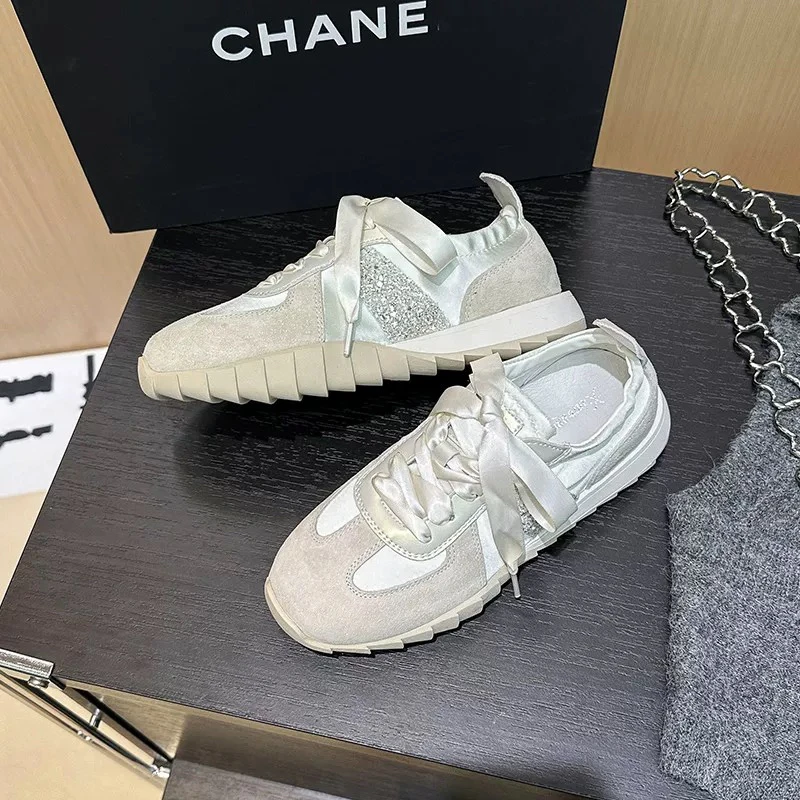 真皮芭蕾德训鞋女2025新款粉色内增高6CM厚底运动休闲百搭小白鞋