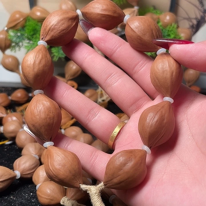 橄榄核手串/手链2.1素串9只有一条