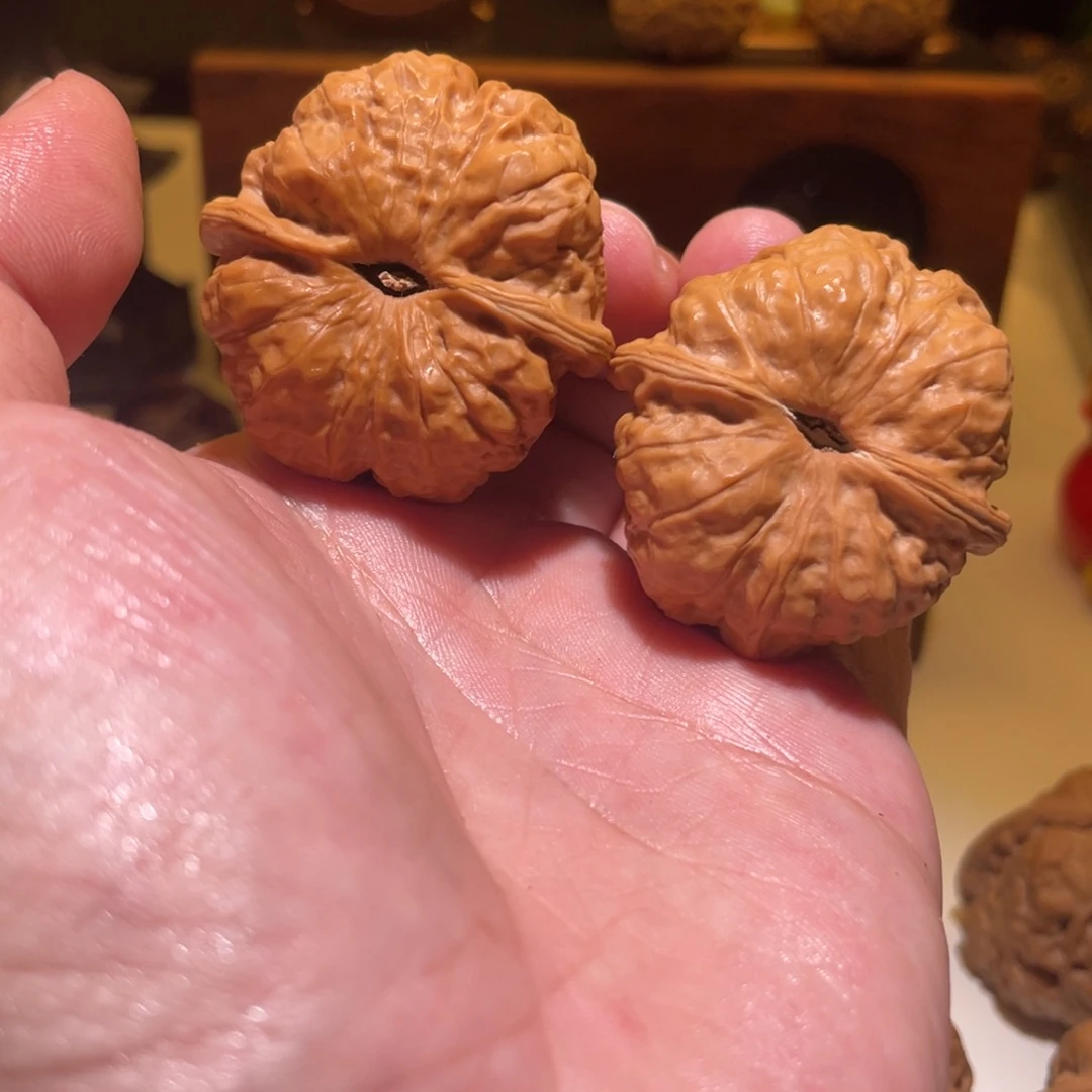 白***鸦文玩核桃吊坠39蛤蟆头