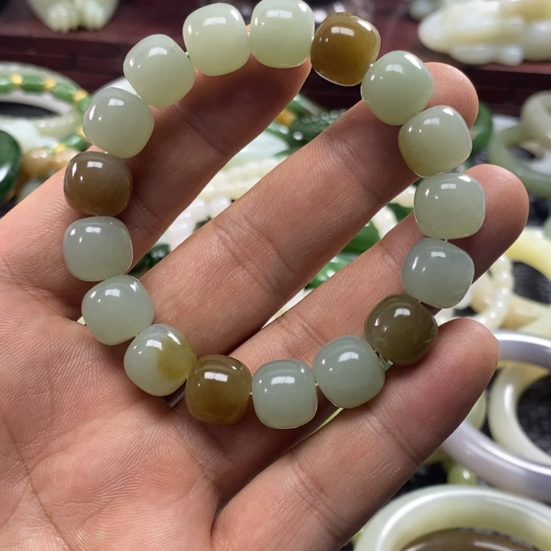 和田玉未镶嵌手链