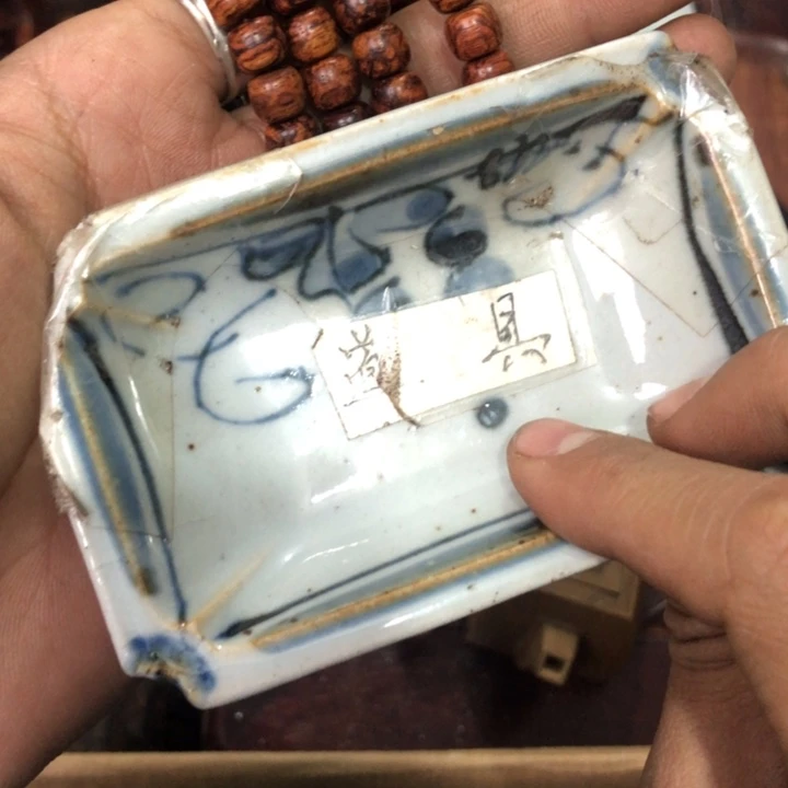 陶瓷孤品单件车里拍