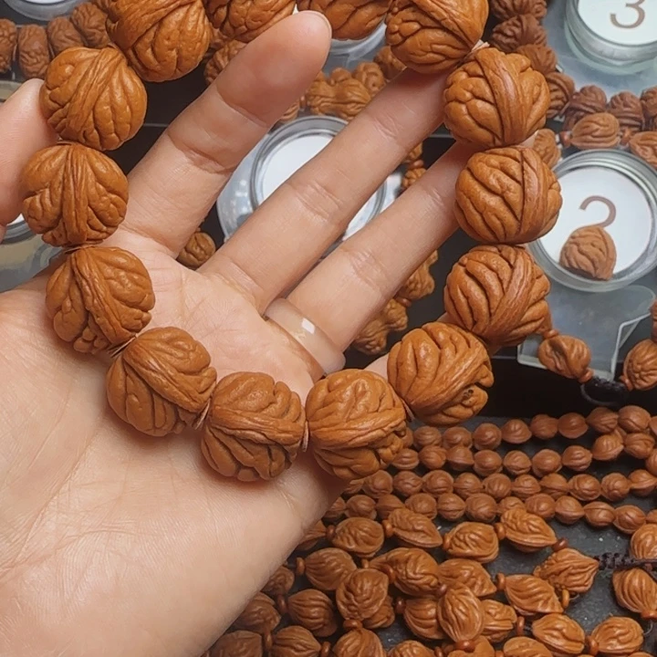 全***乾桃核手串龙纹桃核