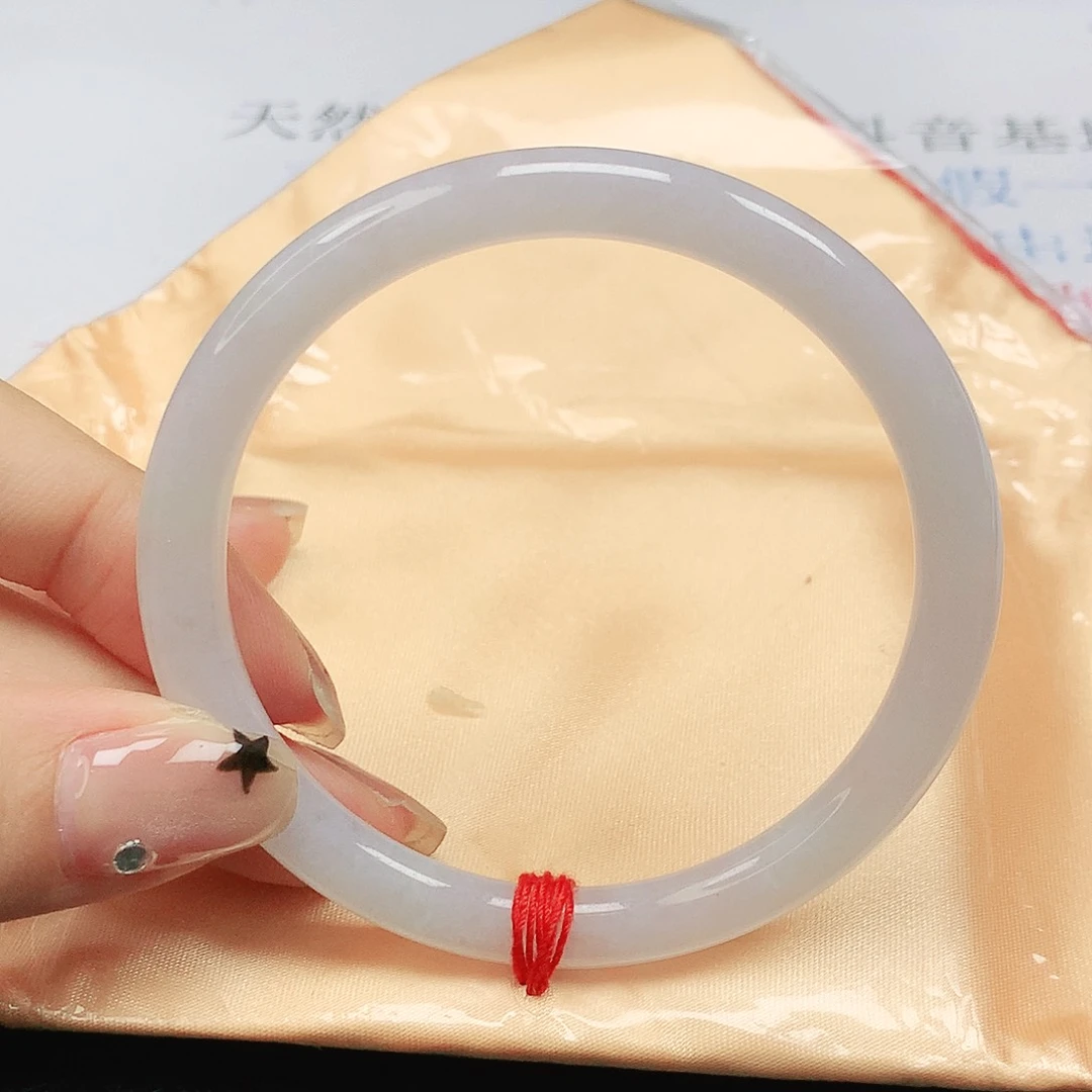 翡翠手镯未镶嵌翡翠55.8粉嫩细叮当