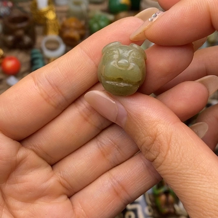 未镶嵌颈饰玛瑙/玉髓
