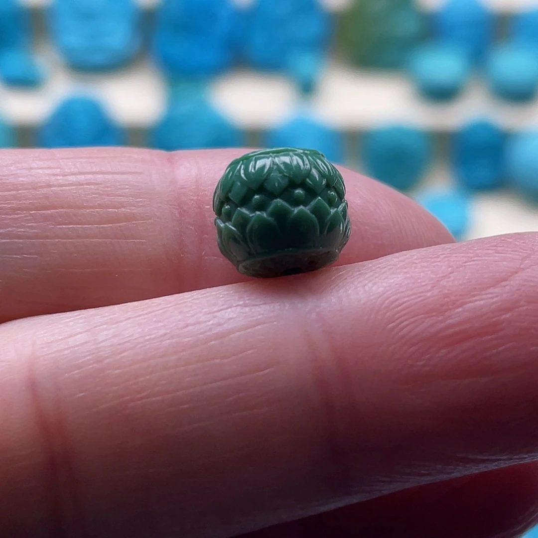 绿松石未镶嵌颈饰卡9-8