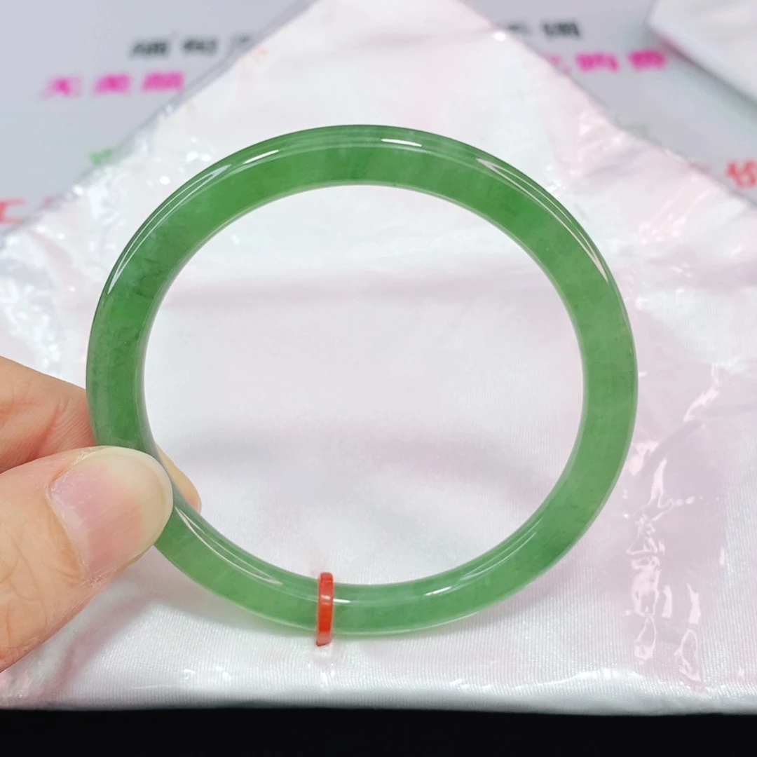 未镶嵌手镯翡翠嗯*?53.8圈口圆条