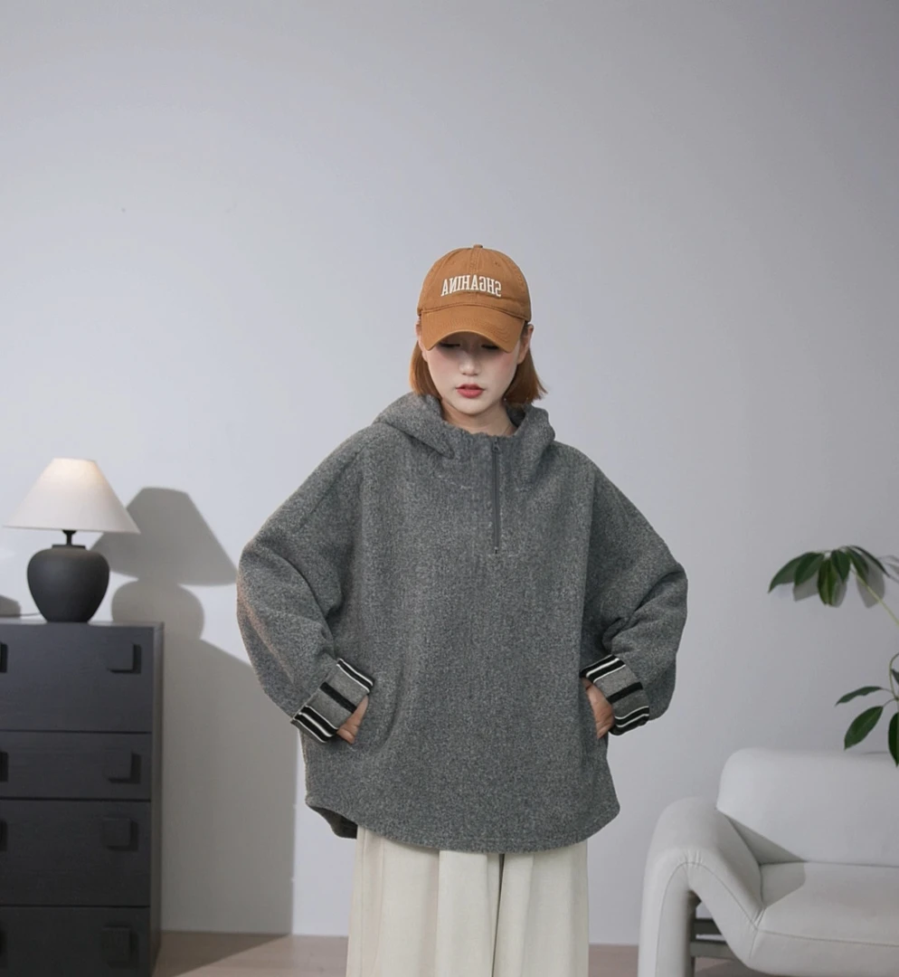 韩版套头拼接撞色卫衣