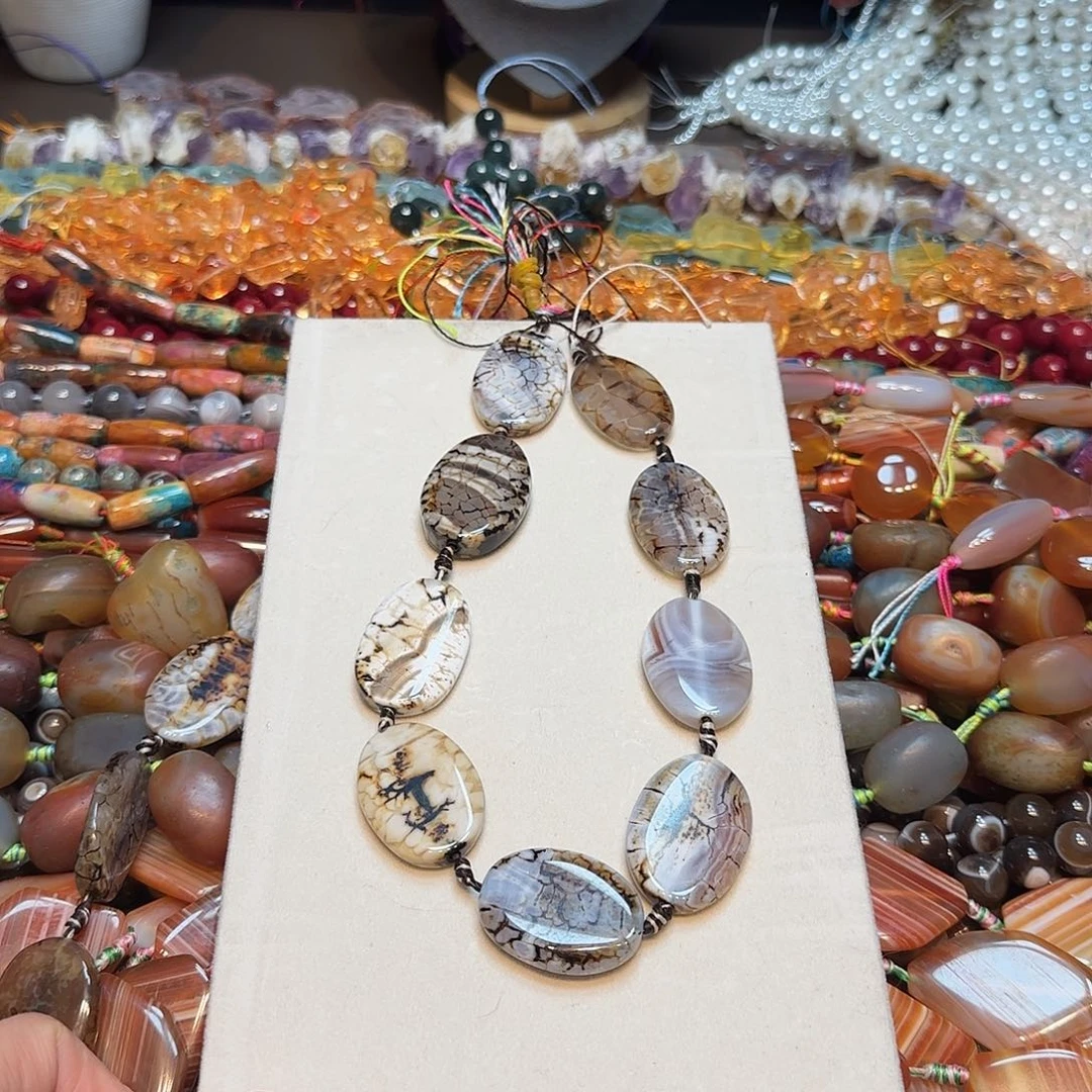 玛瑙/玉髓合金珠宝半成品龙鳞火玛瑙一条牌