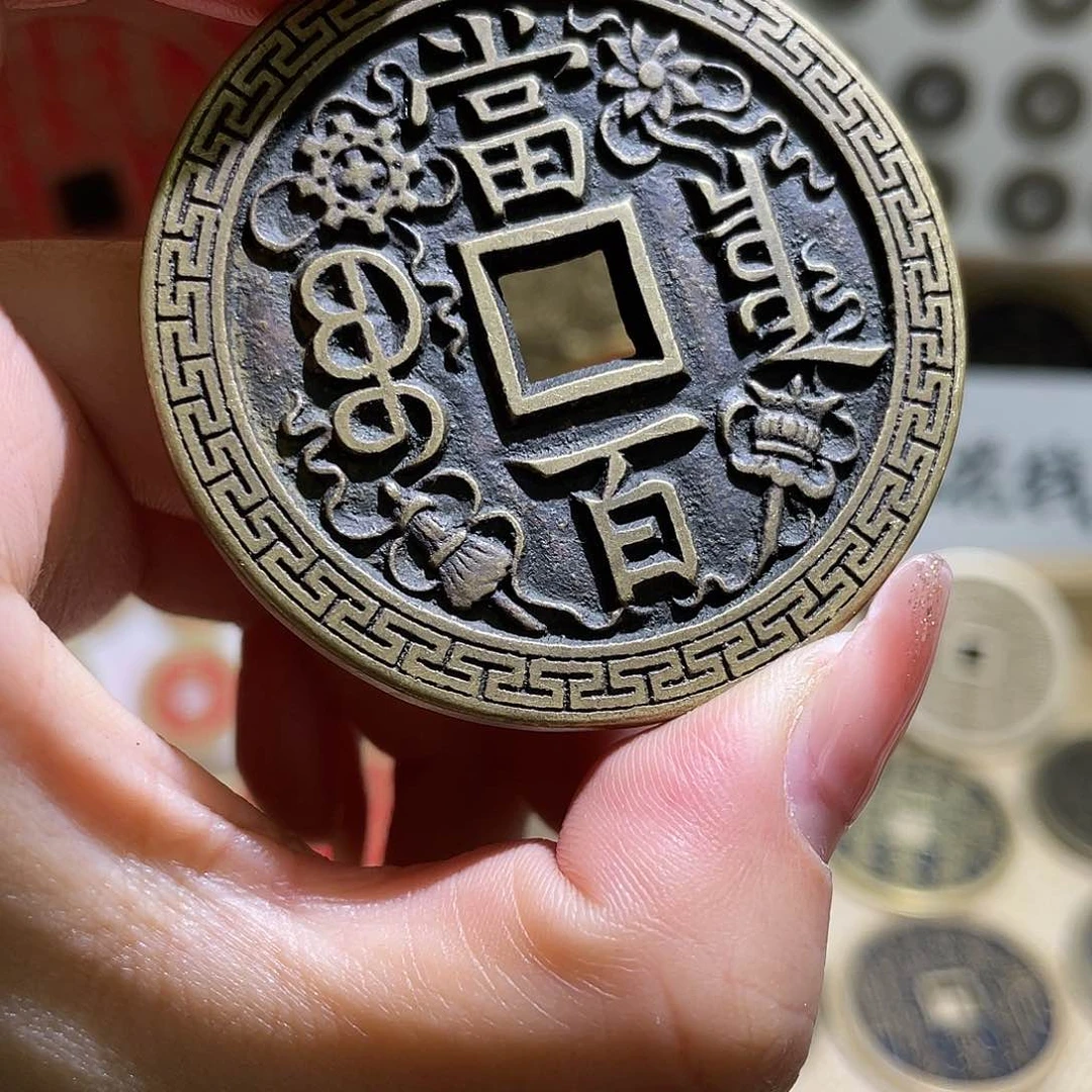 铜铜现代仿制工艺品花钱
