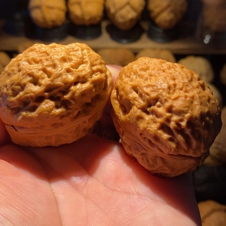 吊坠桃核金刚蛙41