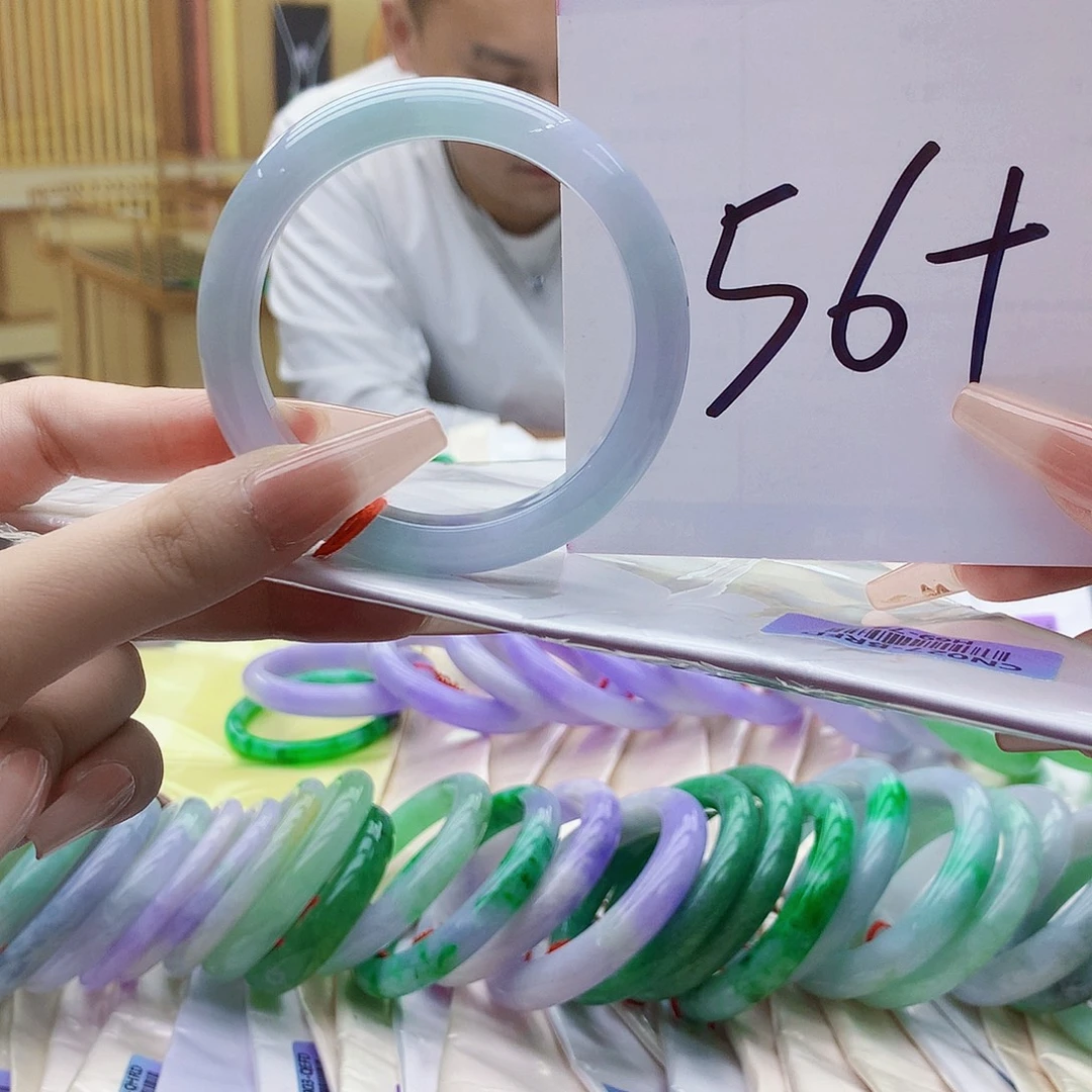 翡翠未镶嵌手镯nn