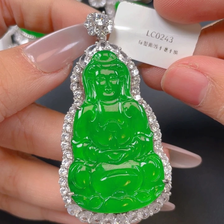 【闪购商品】颈饰银S925镶嵌翡翠翡翠