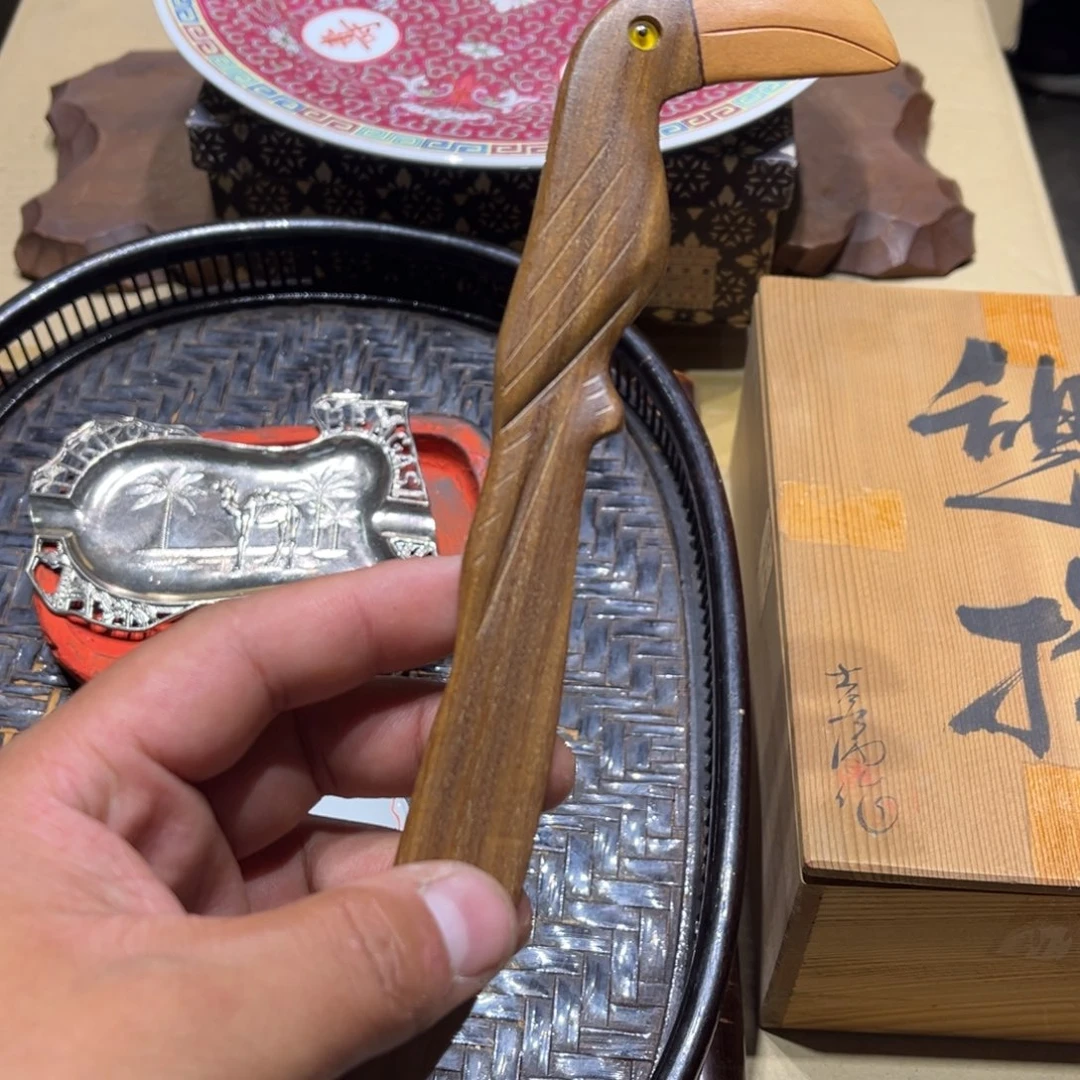 瓷片小王小王小王小王小王