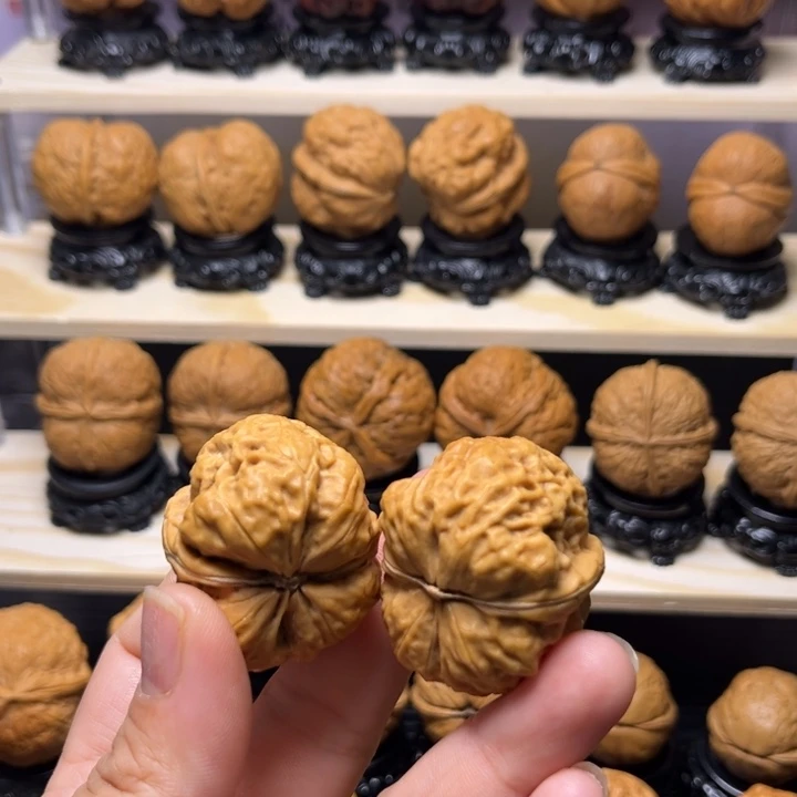 文玩核桃吊坠45w圆底青蛙39尺