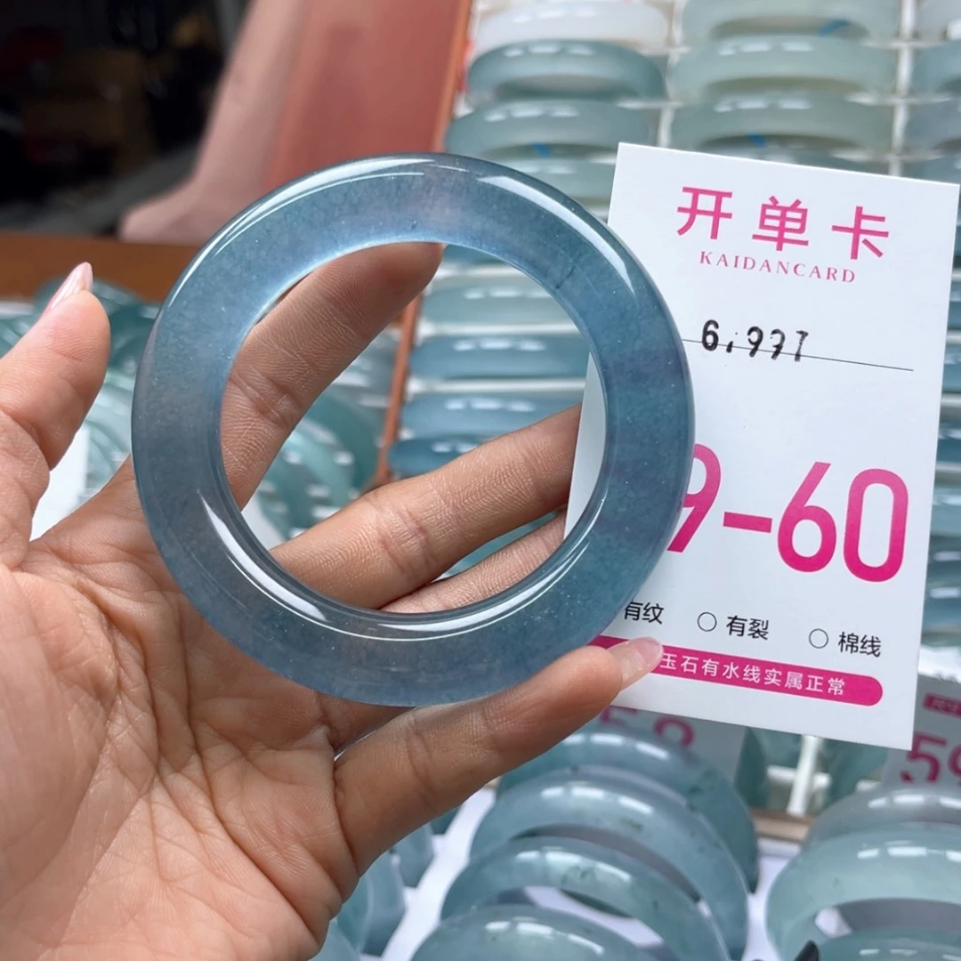 心***忆石英岩玉手镯未镶嵌