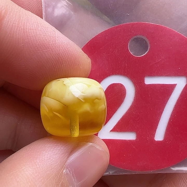 蜜蜡未镶嵌珠宝奇石13.6m m