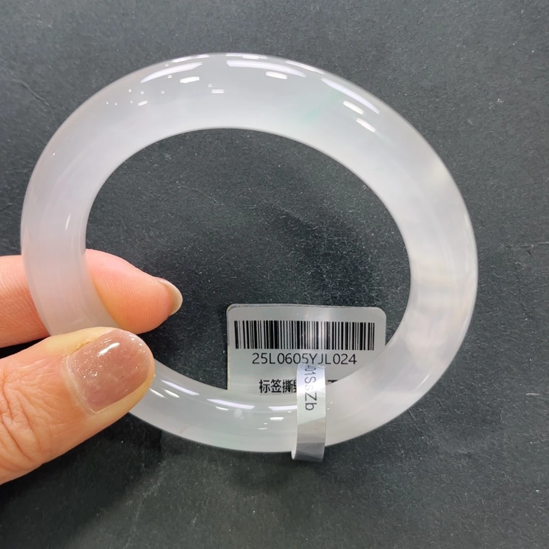 石英质玉（非洲翠）未镶嵌手镯➕小玥55