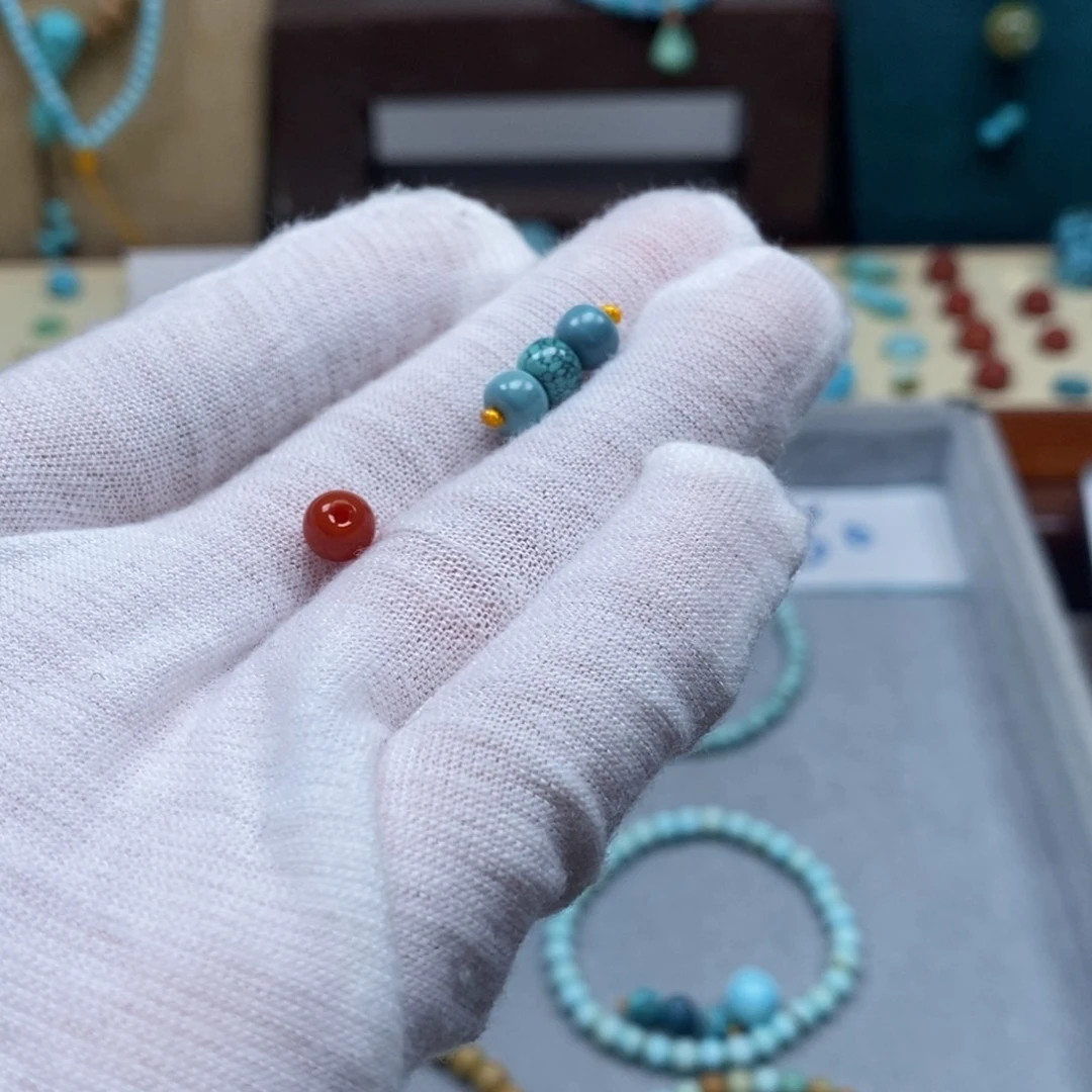 未镶嵌配饰南红玛瑙