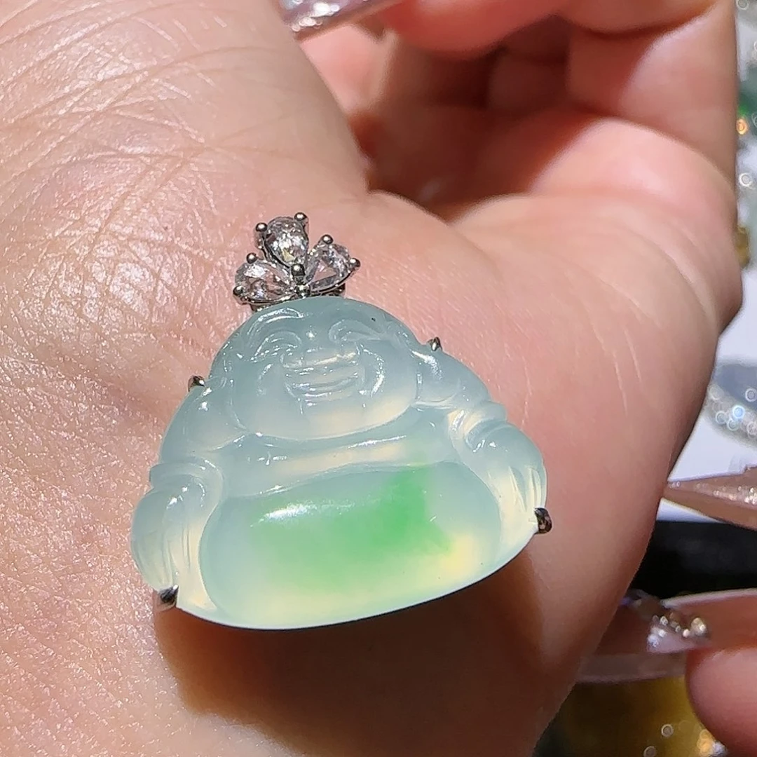 【闪购商品】颈饰18K金镶嵌翡翠天然