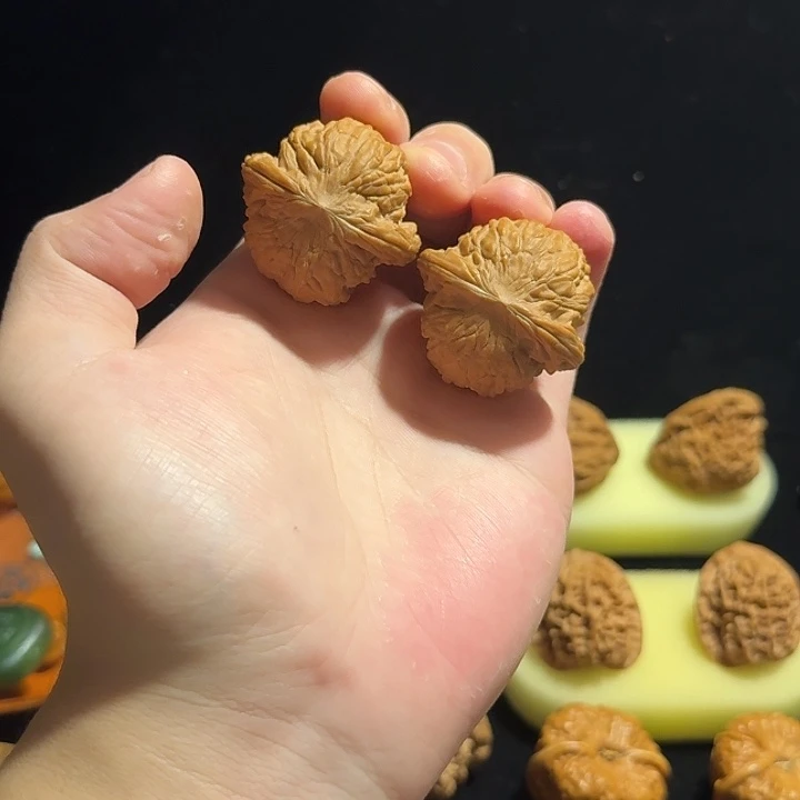 文玩核桃吊坠磨盘全品