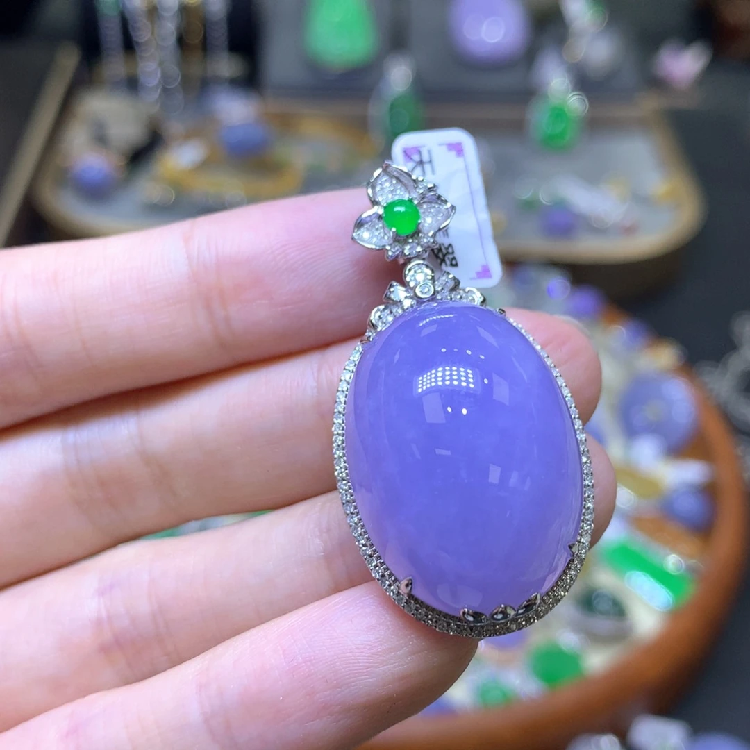 翡翠18K金镶嵌颈饰翡翠吊坠项链