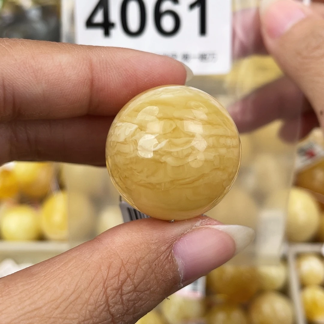 蜜蜡未镶嵌裸石27.2粉